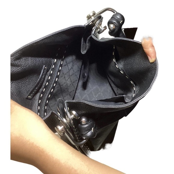 BCBG Max Azria hobo shoulder bag - Picture 5 of 5